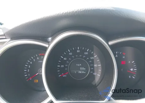 2015 Kia Optima Lx z USA, uszkodzony, nr VIN KNAGM4A71F5627157